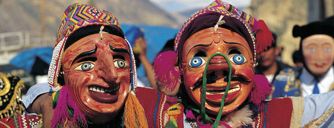 Inti Raymi. Masques et costumes pour la fête du soleil au Pérou