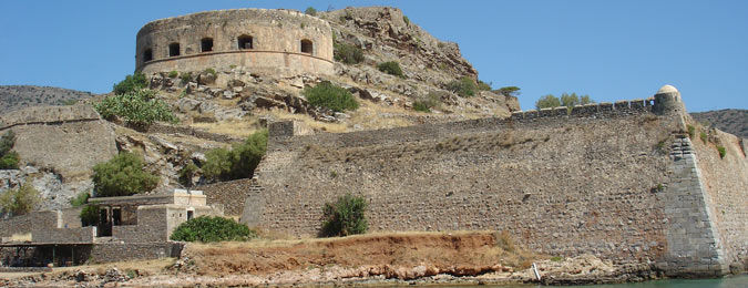 Fort Vénitien en Crete, face à la cille d'Elounda