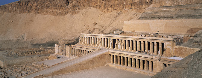 Le temple de la reine Hatshepsout à Louxor en Egypte